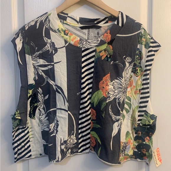 Free People Inspire Printed Striped Floral Boxy Cropped Tank Top Size Small NWT - Picture 3 of 5